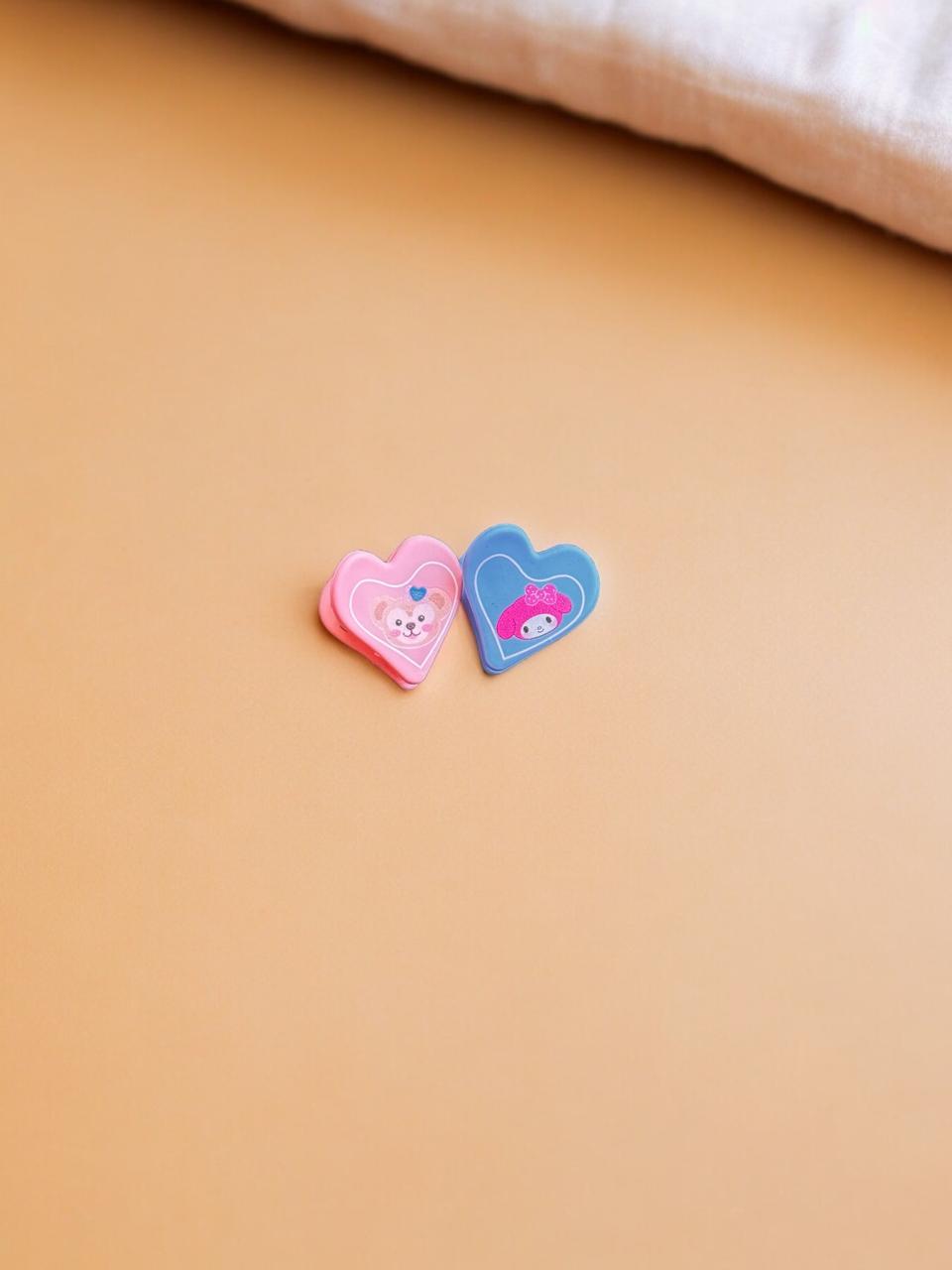 Hearts Aflutter: Mini Heart Claw Clip Set for Kids