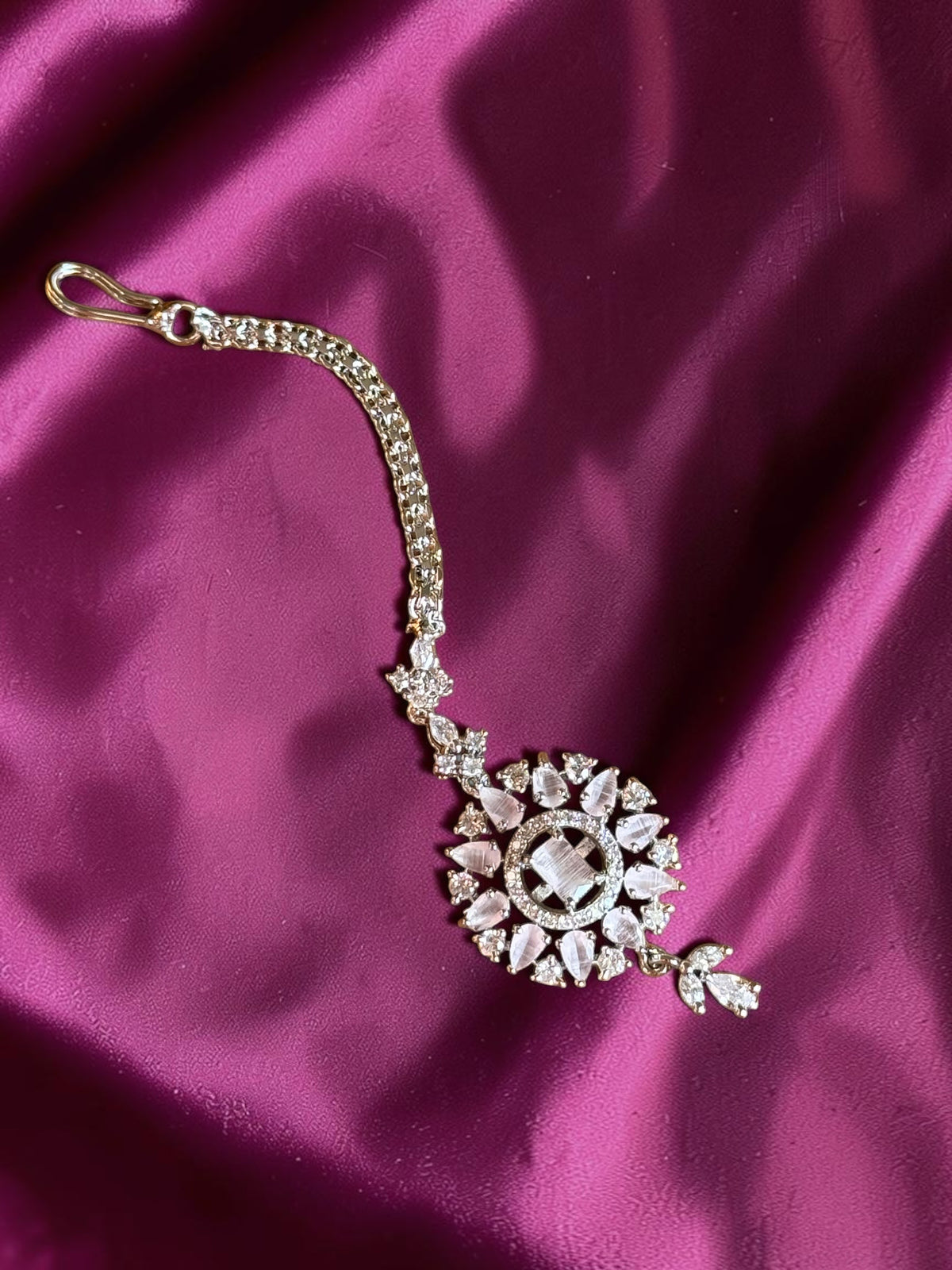 Jhanvi Crystal Bloom American Diamond Maang Tikka