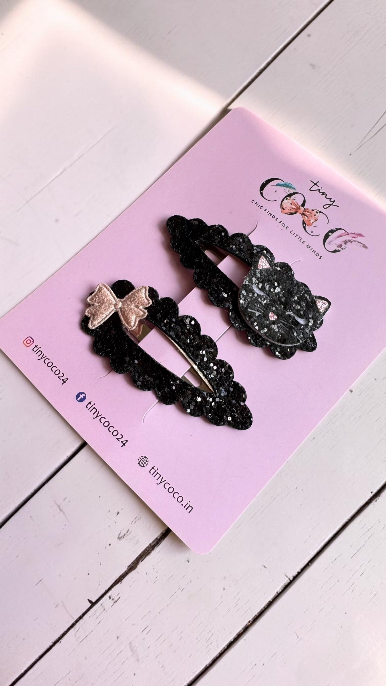 The Midnight Kitten Glitter Snap Clips
