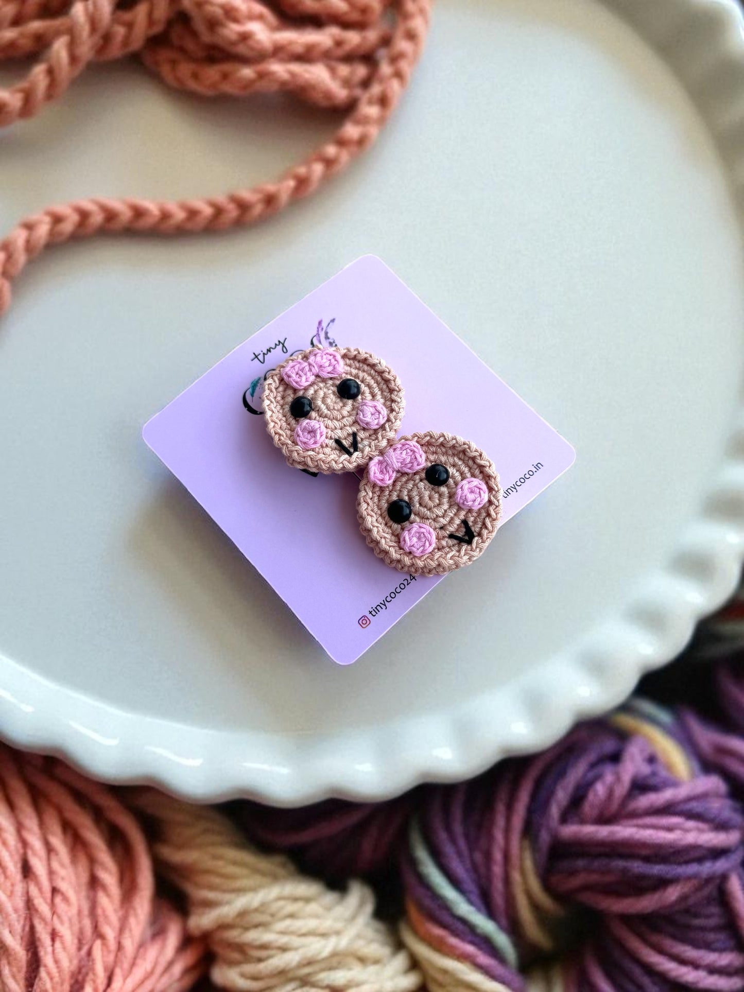 The "Cozy Cocoa" Smiley Clips