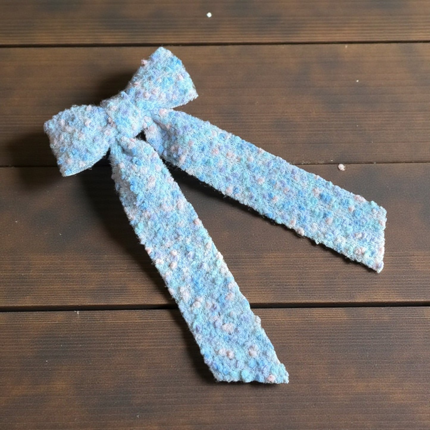 Snowy Skies Textured Long-Tail Bow