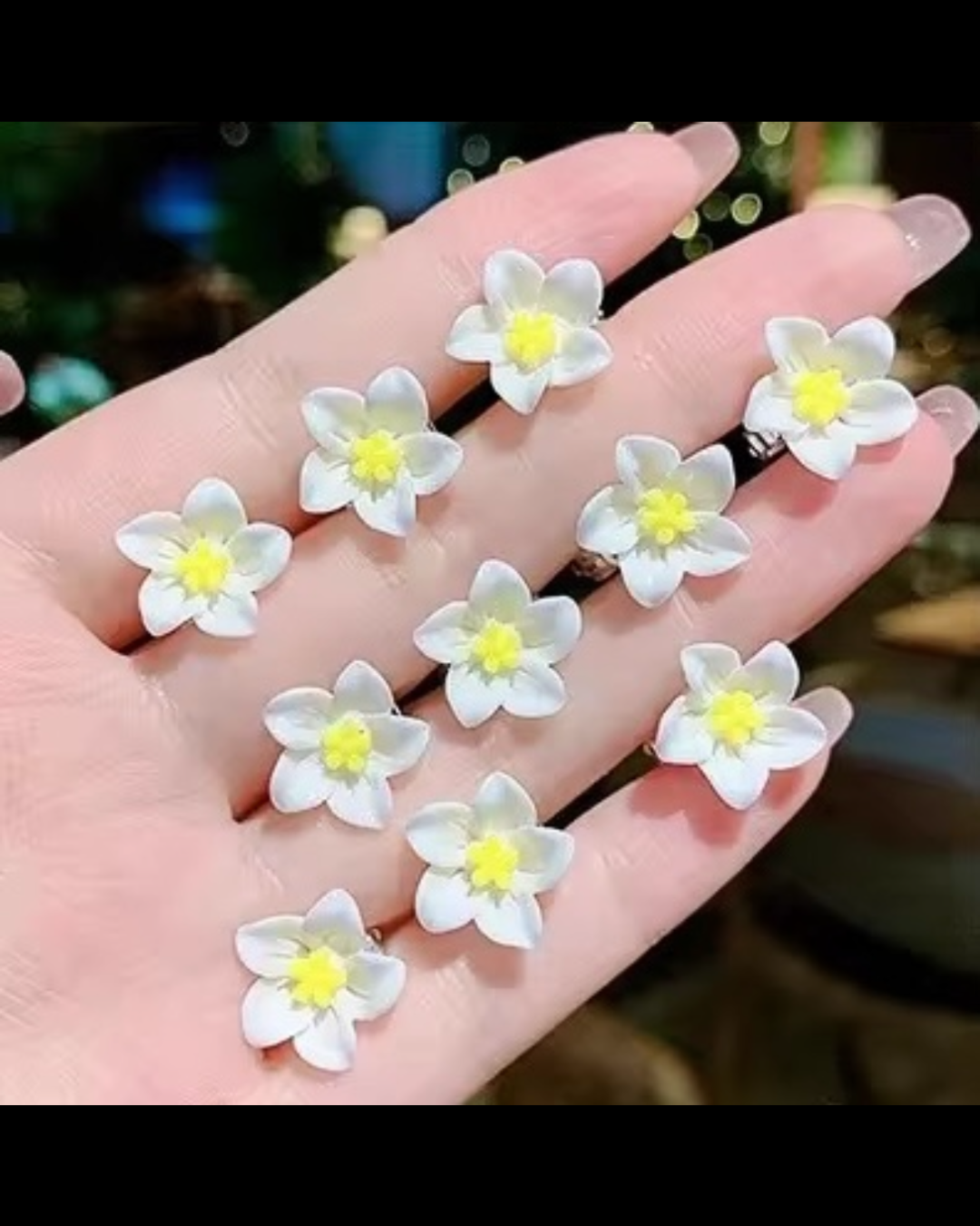 Tiny Bloom Hair Clips for Babies and Toddlers (Set of 5 clips)