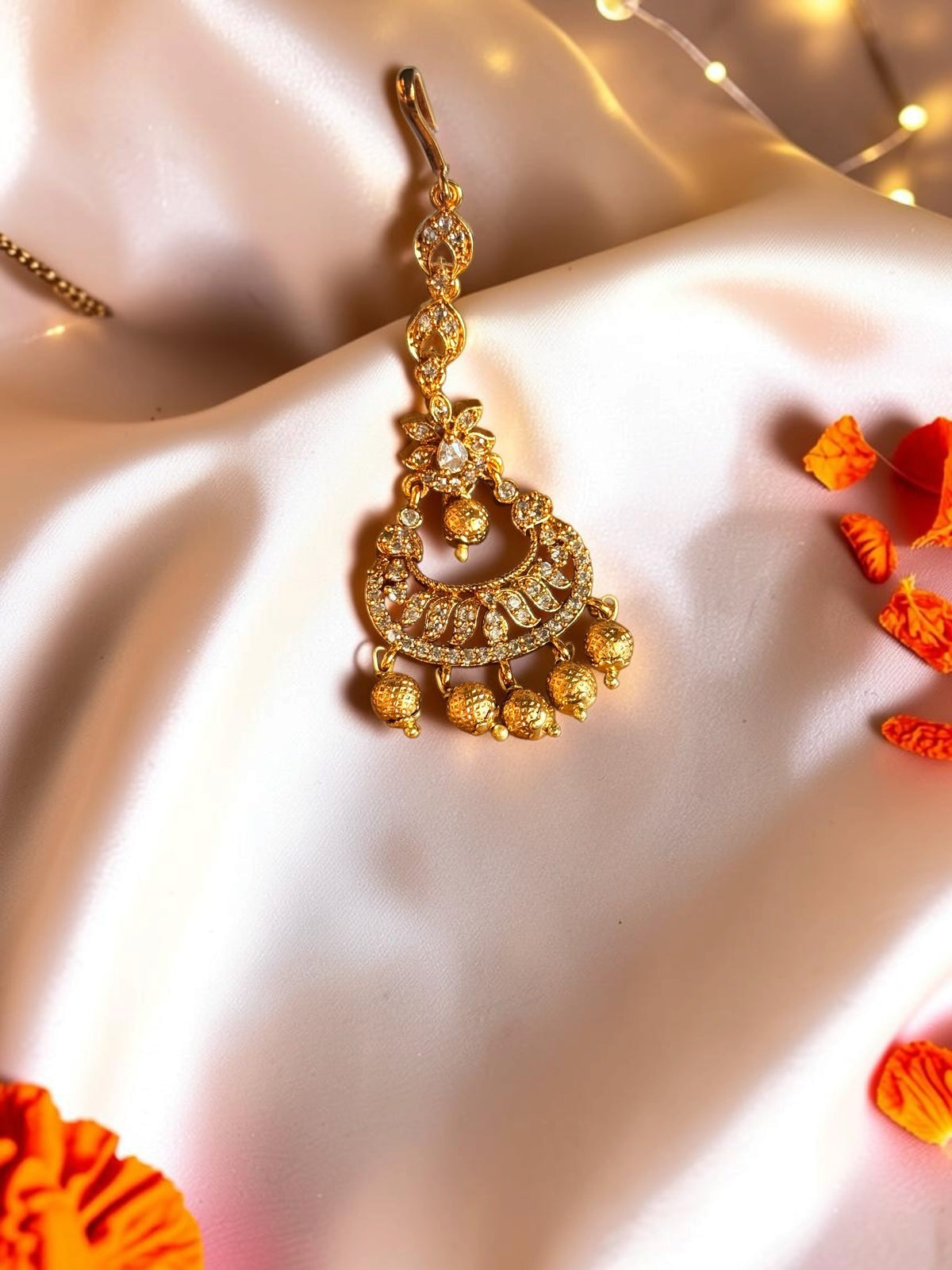 Sitara Filigree Antique Gold Maang Tikka