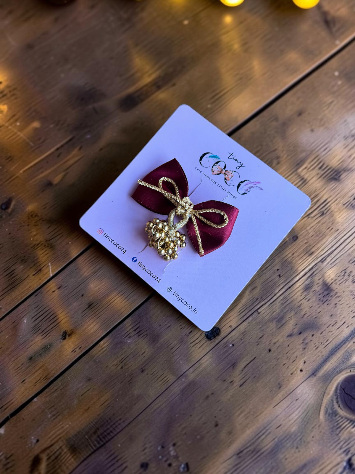 Mehr Maroon Zari & Golden Bead Bunch Bow Clip