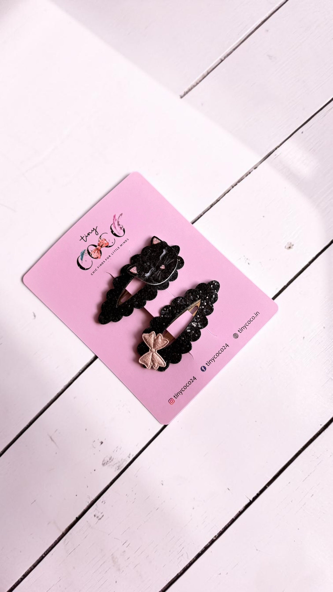 The Midnight Kitten Glitter Snap Clips