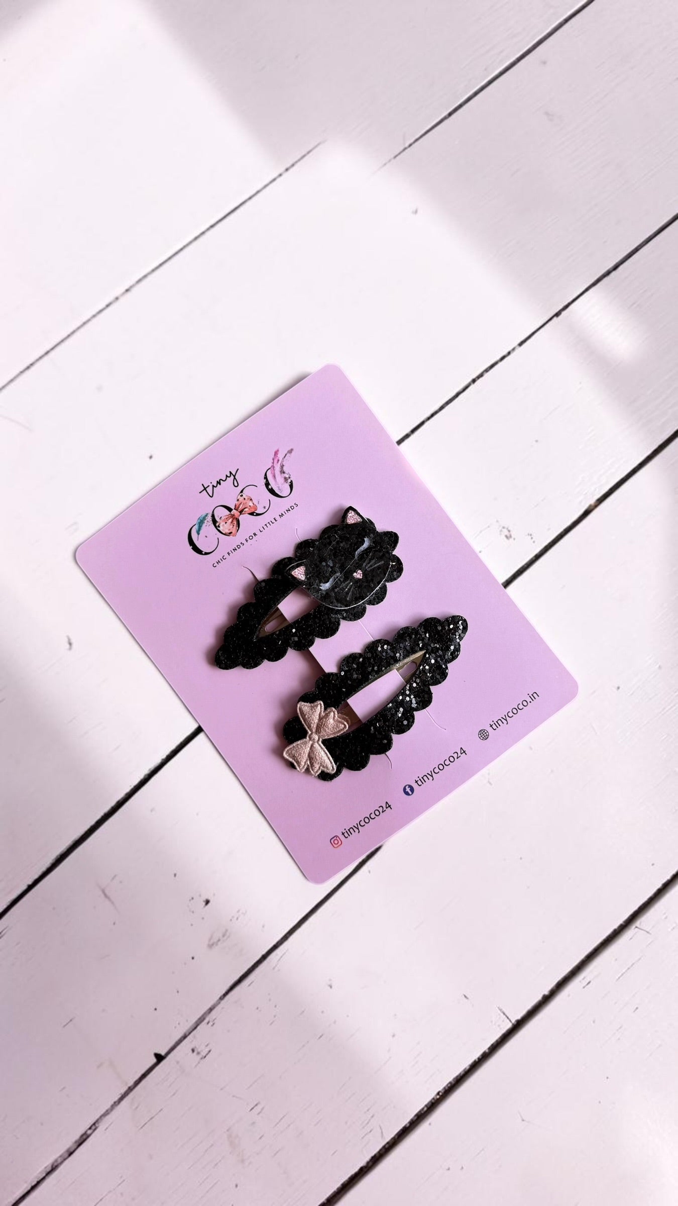 The Midnight Kitten Glitter Snap Clips