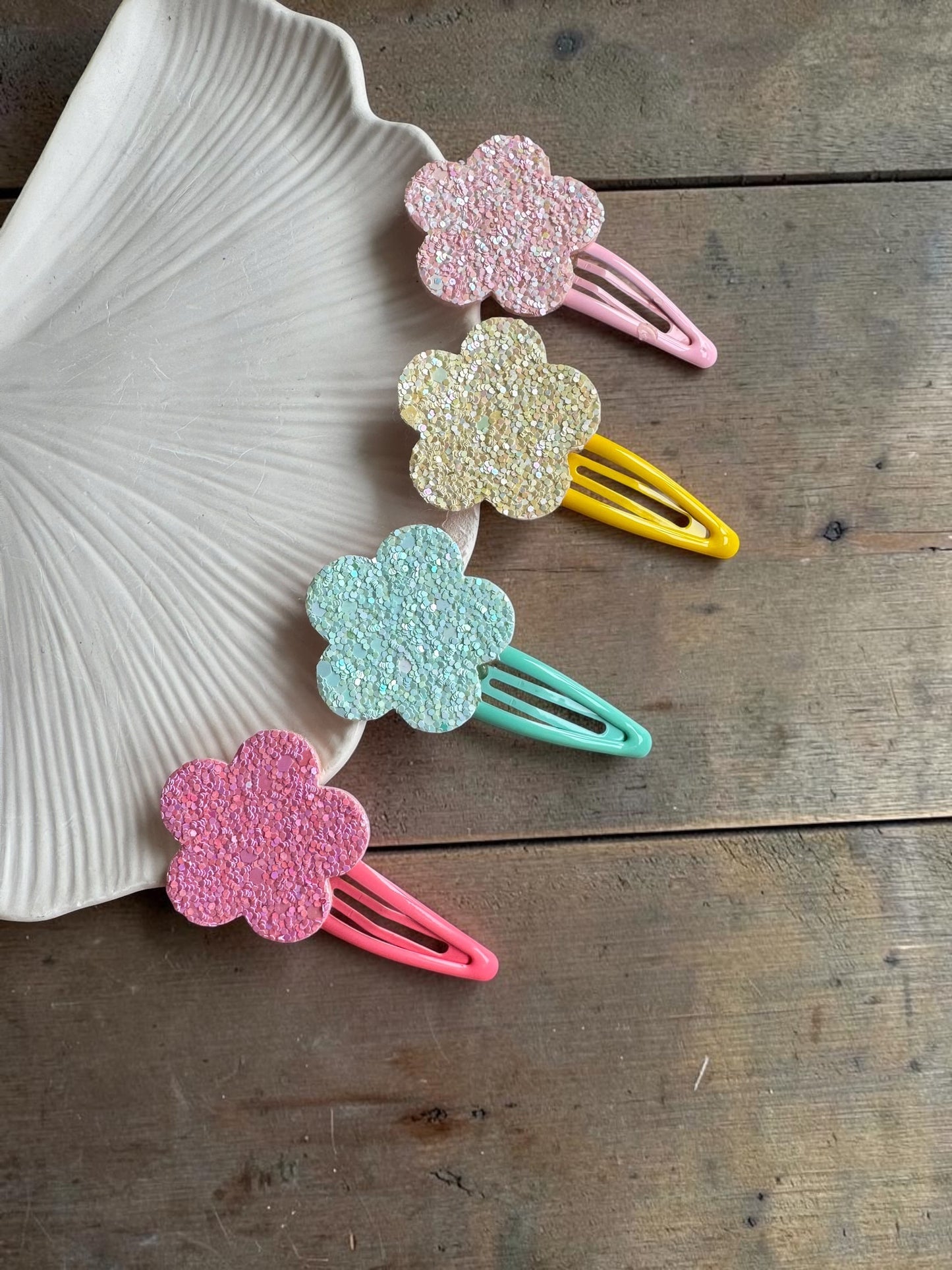 The Glitter Blossom BB Clip Sets