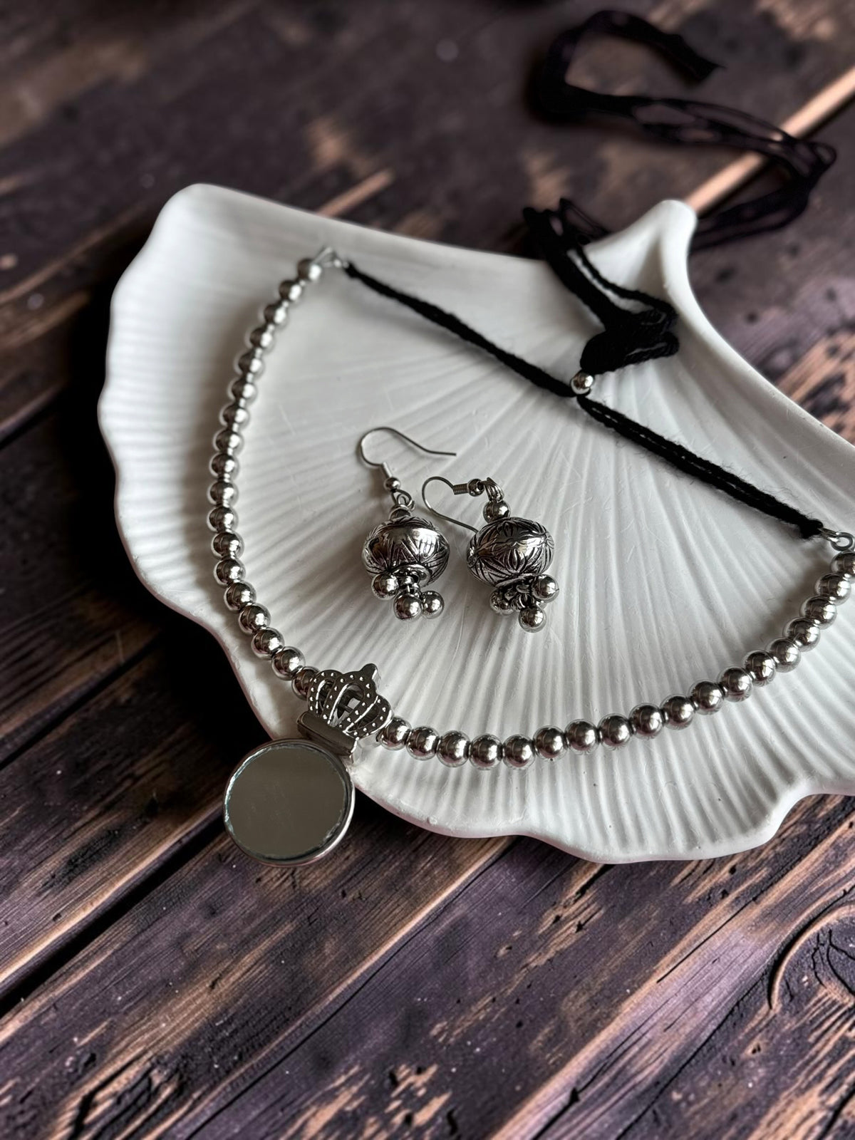 Ethnic Silver-Toned Crown-Framed Round Mirror Choker Set