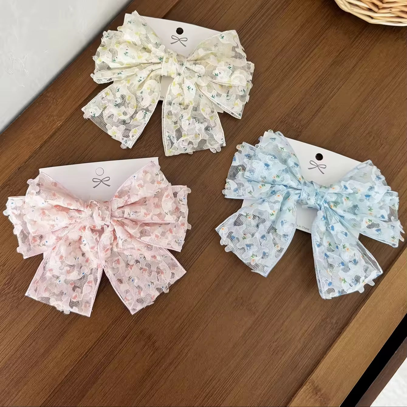 Cottagecore Mesh Bow