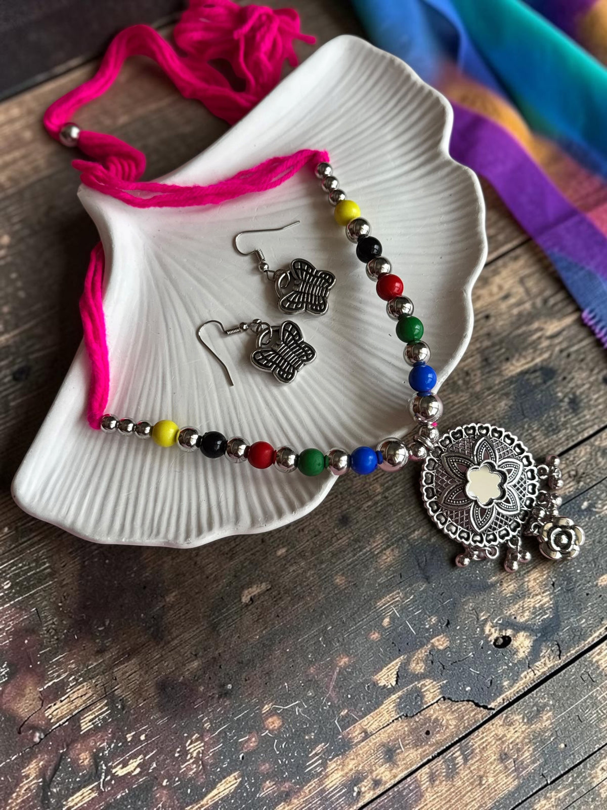 Ethnic Floral Medallion Choker Necklace Set
