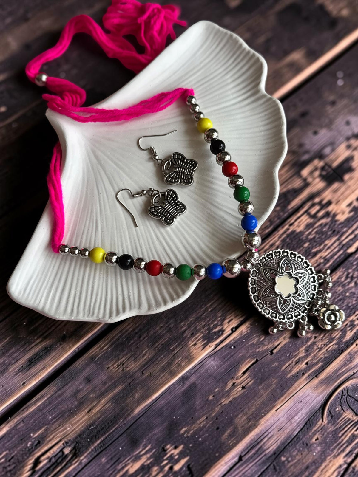 Ethnic Floral Medallion Choker Necklace Set