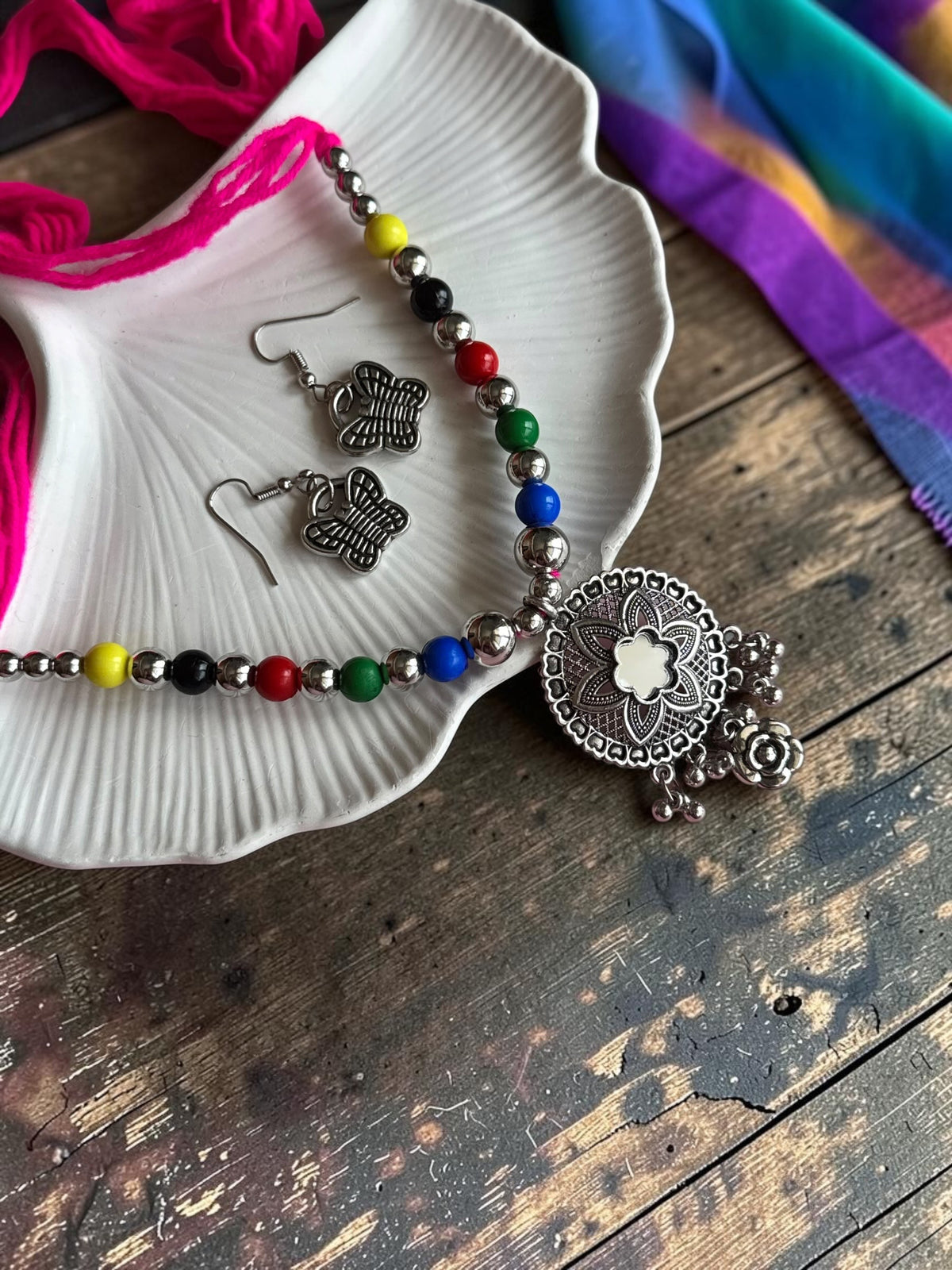 Ethnic Floral Medallion Choker Necklace Set