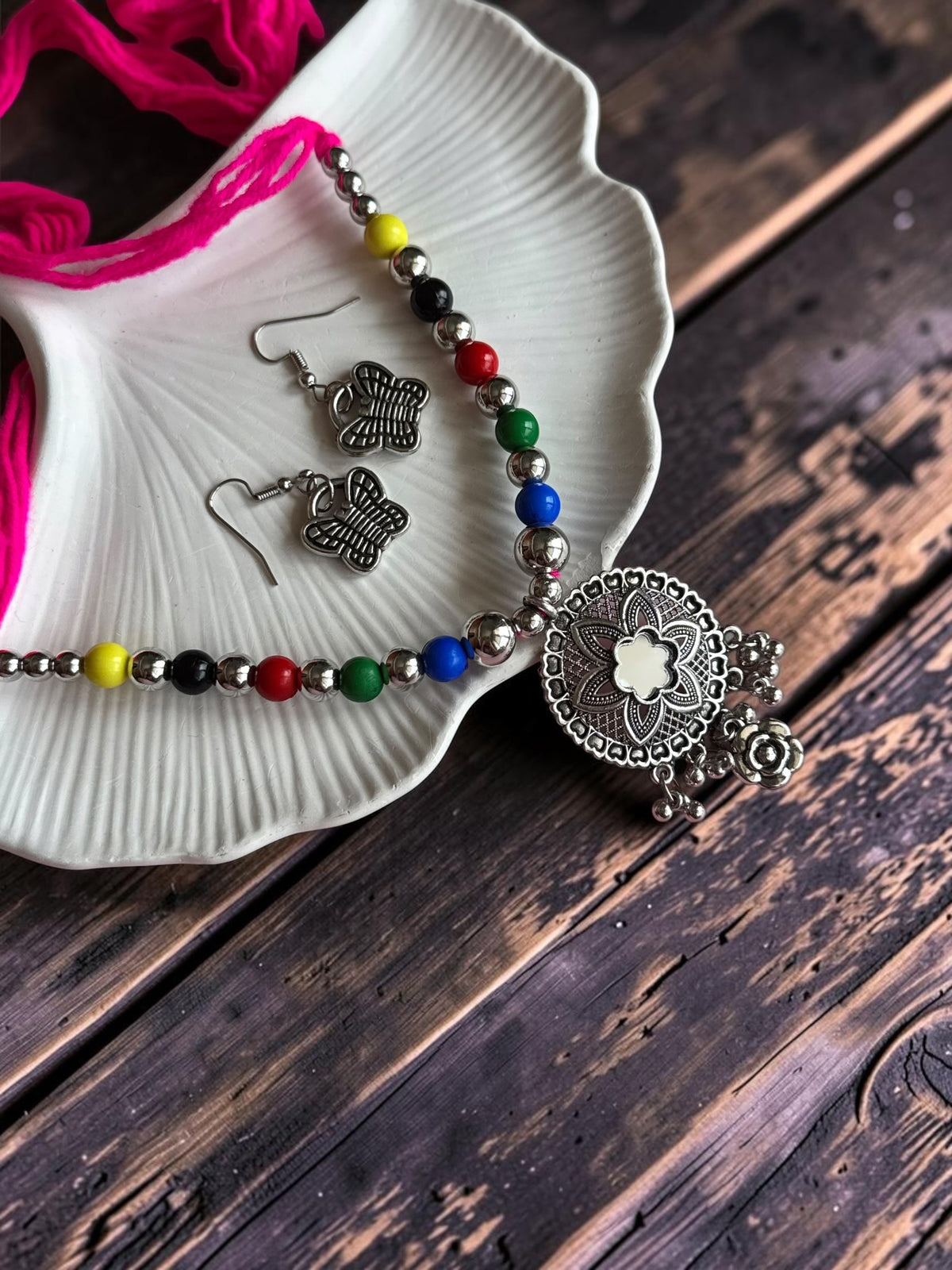 Ethnic Floral Medallion Choker Necklace Set