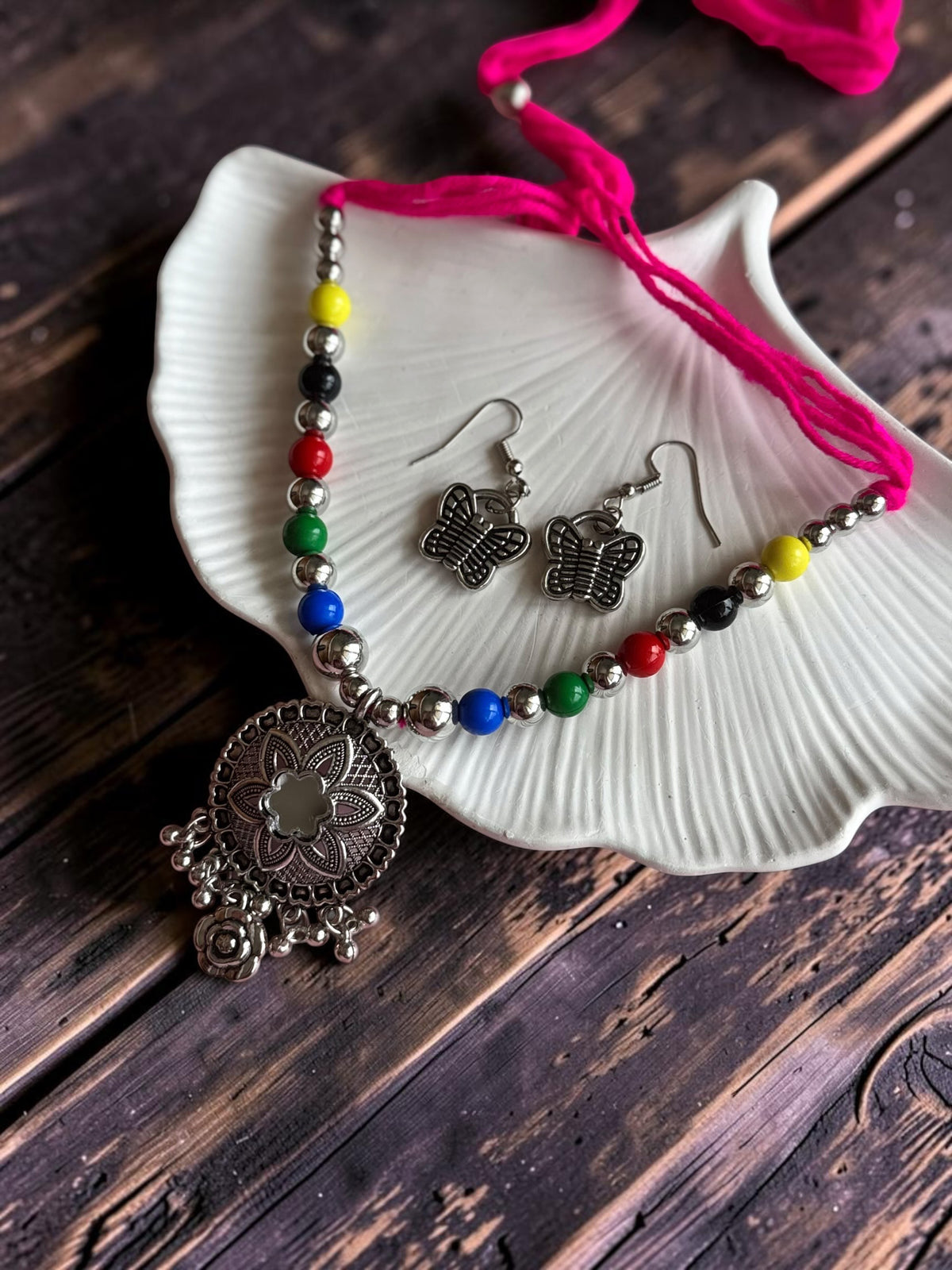 Ethnic Floral Medallion Choker Necklace Set