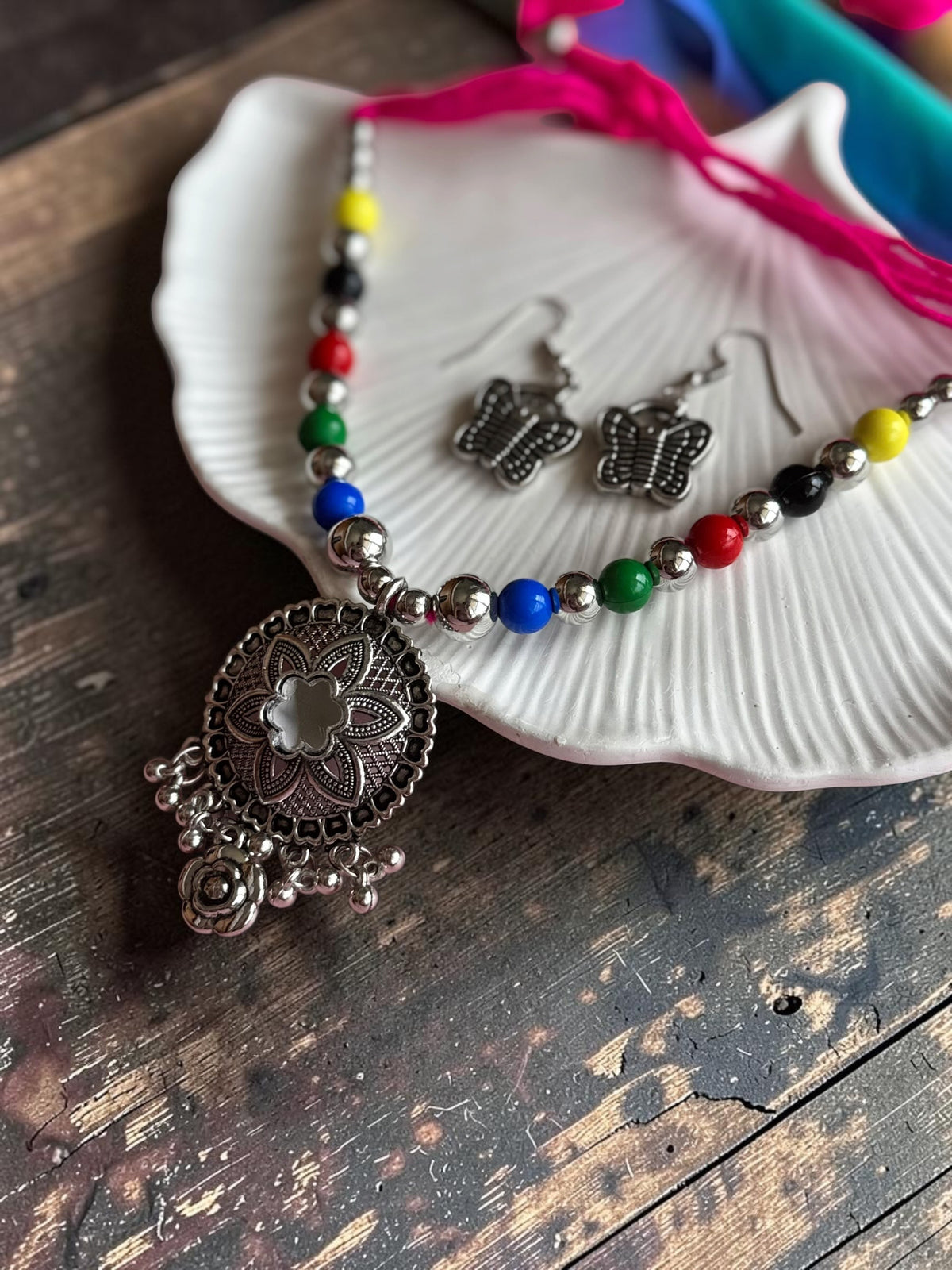 Ethnic Floral Medallion Choker Necklace Set