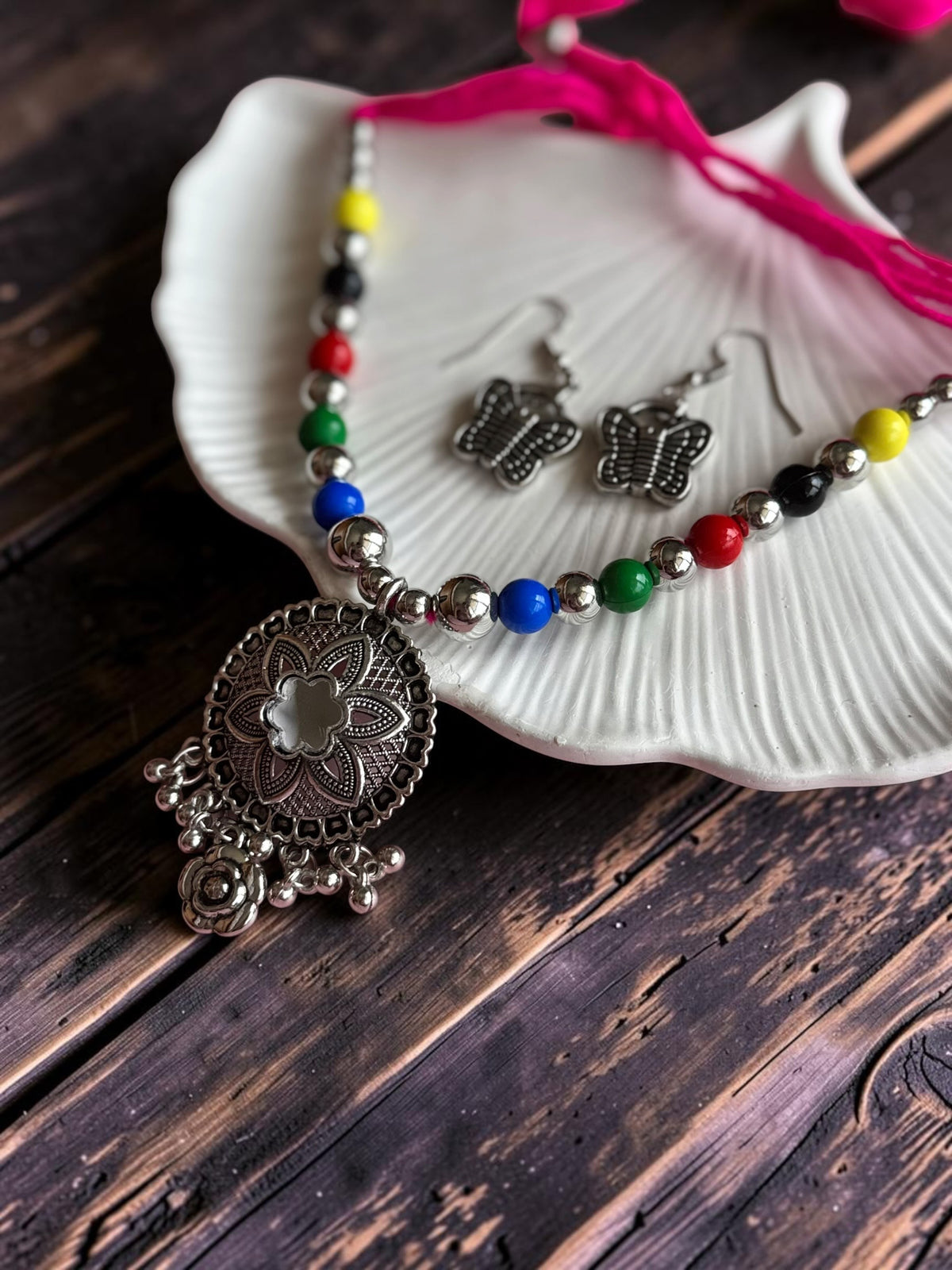 Ethnic Floral Medallion Choker Necklace Set