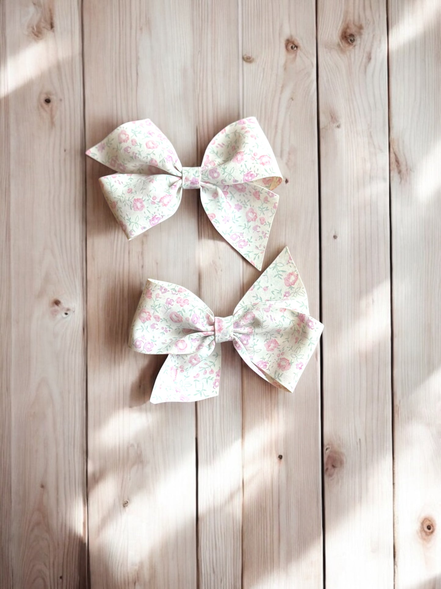 Barbie Dainty Daisy Bow