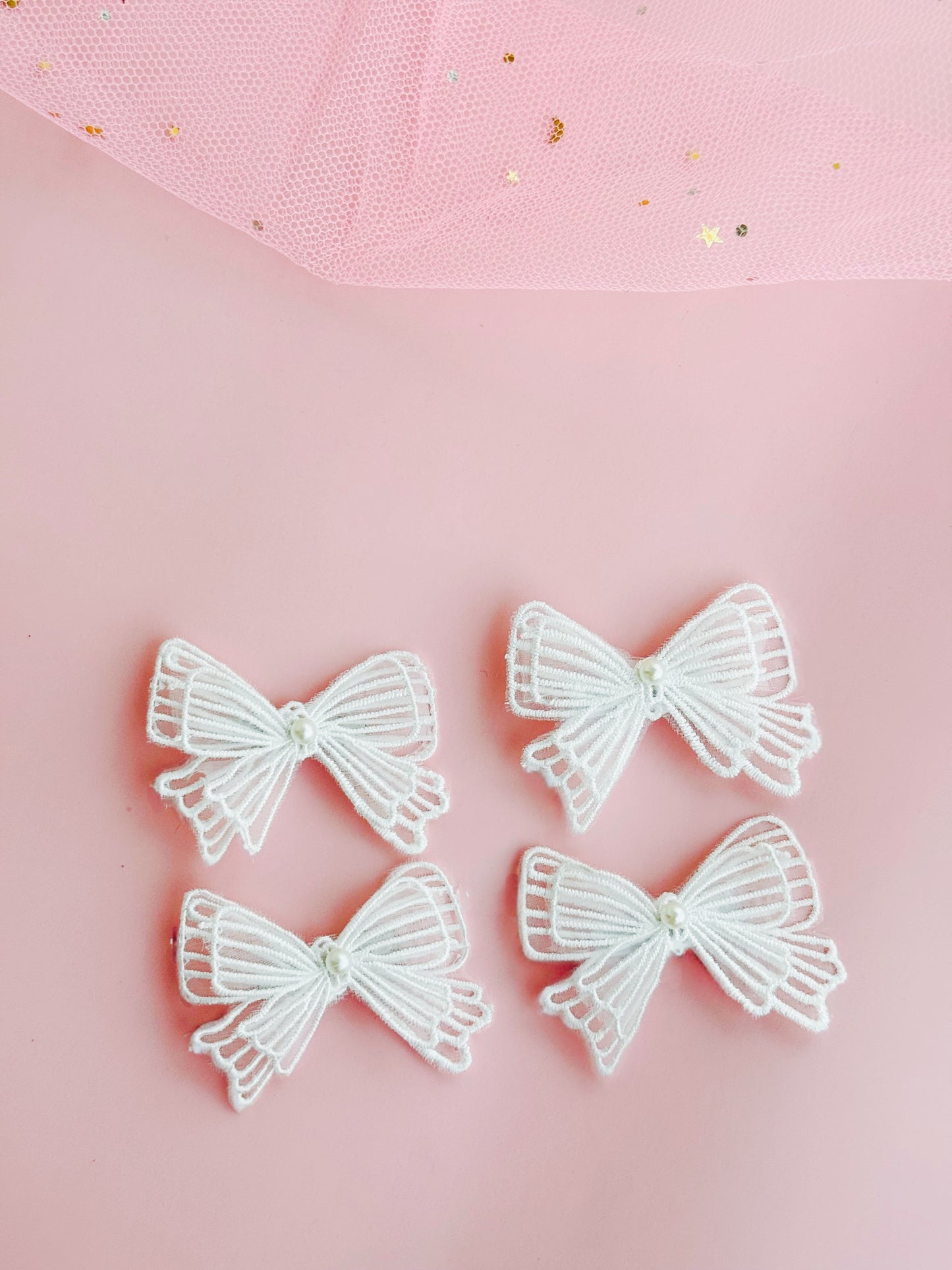 Sweet Pearl Accent Bows Set