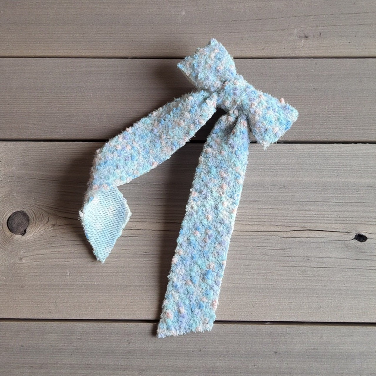 Snowy Skies Textured Long-Tail Bow