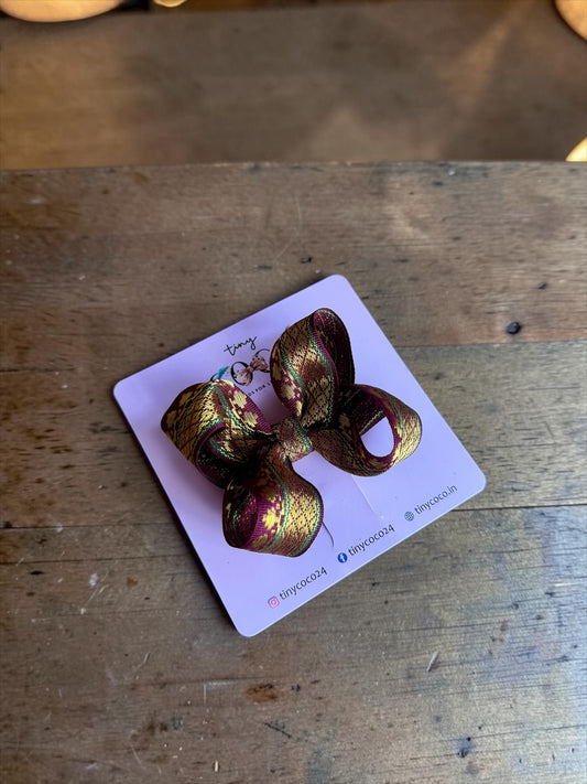 Jahan Zari Brocade Pinwheel Bow Clip